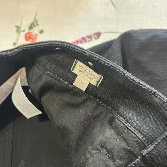 NWOT Madewell Plus Kick Out Crop Jeans Mid-rise Black Rinse flare Wash Size 14W - Picture 9 of 10